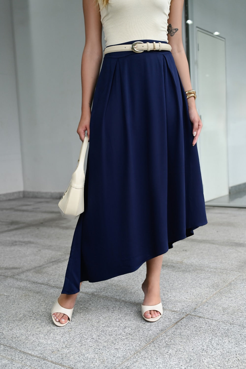 SAIA MIDI ASSIMÉTRICA