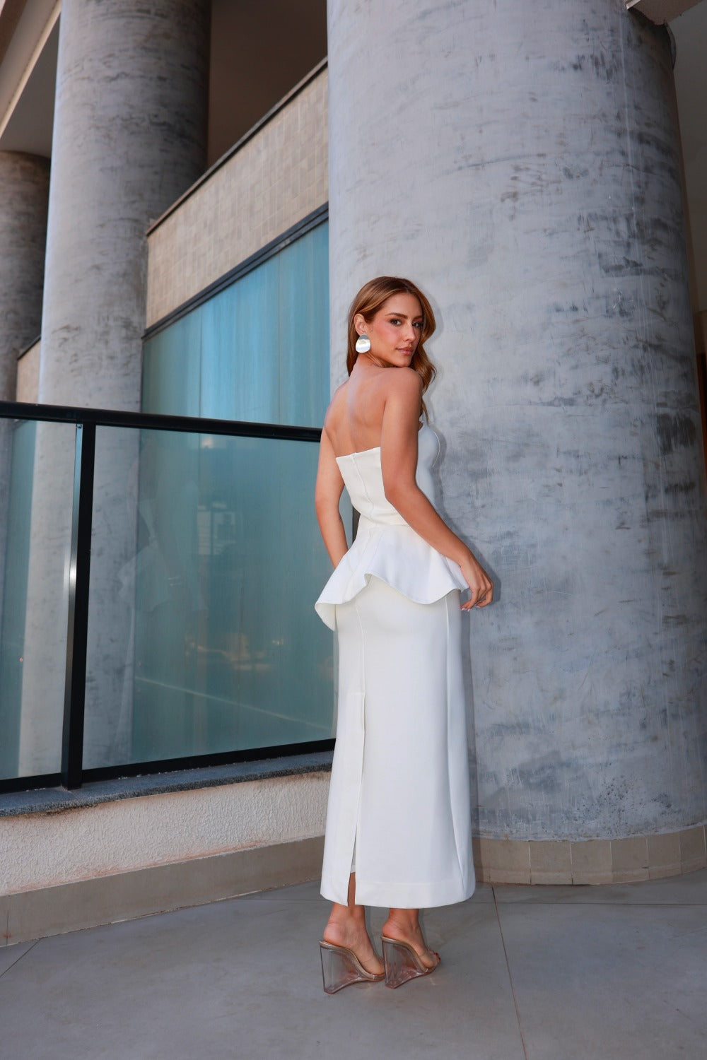 VESTIDO MIDI S/ ALÇA AMI ROMA OFF WHITE