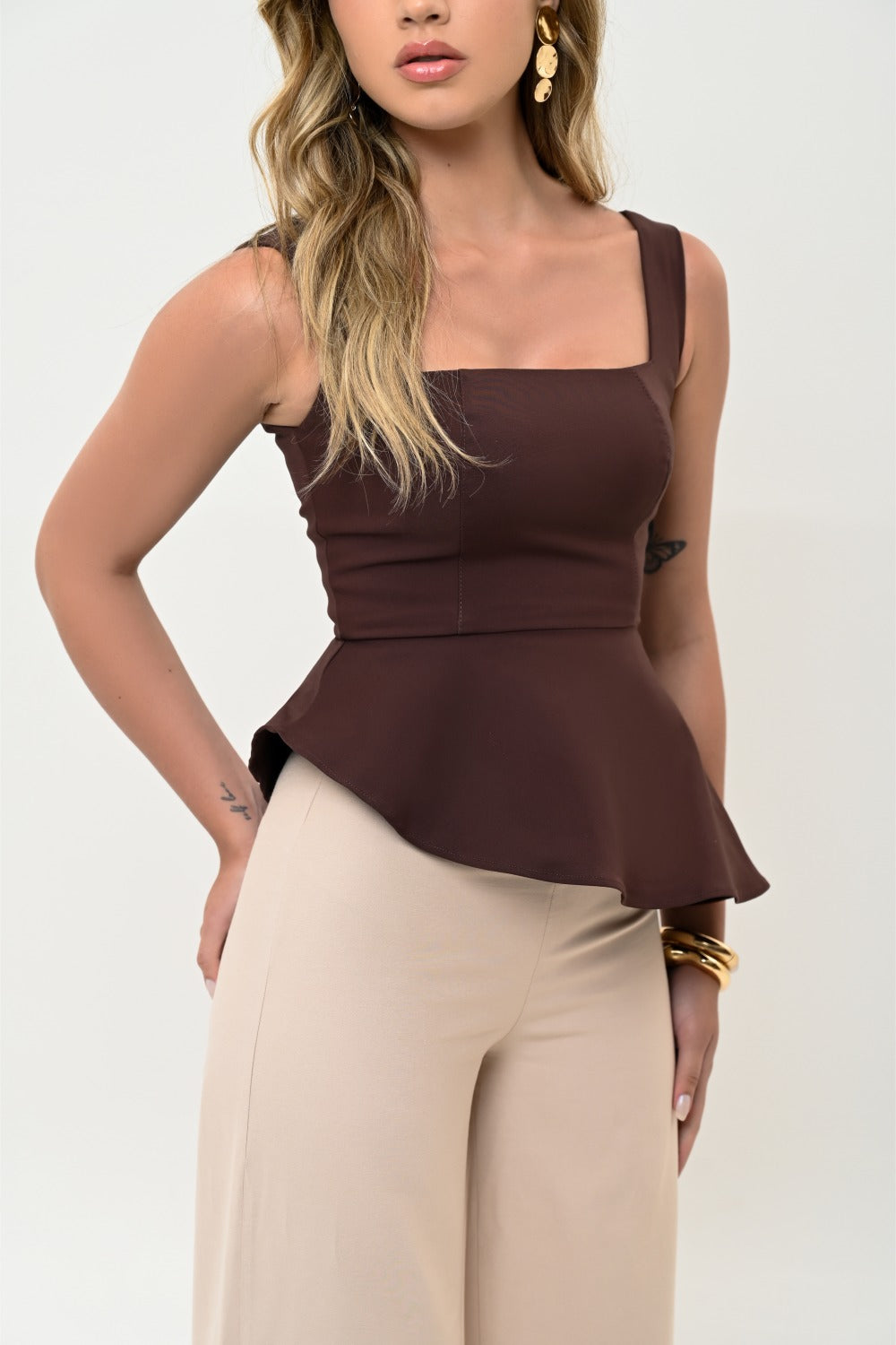 BLUSA ASSIMETRIA PLANE-COTTON MARROM